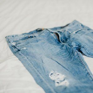 Lucky Brand Sienna Slim Boyfriend ripped